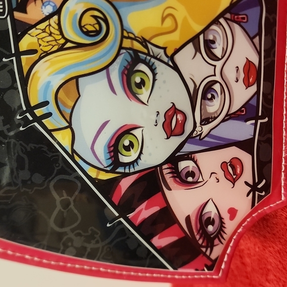 Monster High, Make up or Multi-purpose Hard Cover Bag. - Picture 3 of 16